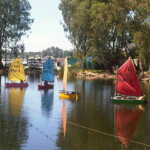 4 small sailboats